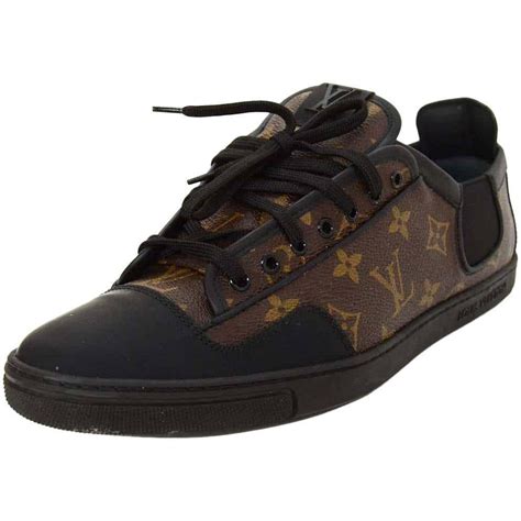 Louis Vuitton Slalom Sneakers .